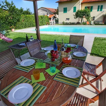 Belvilla By Oyo Montecchio Holiday home Castiglion Fiorentino