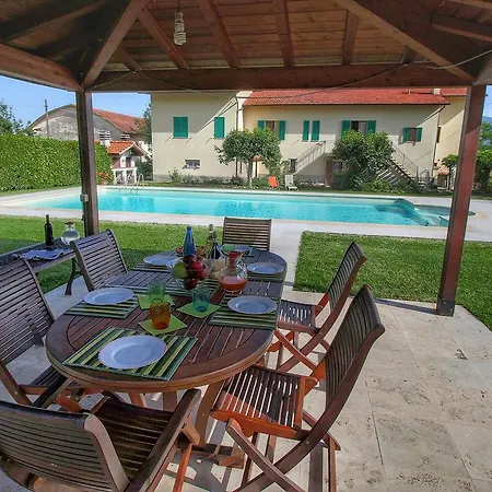Belvilla By Oyo Montecchio Holiday home Castiglion Fiorentino