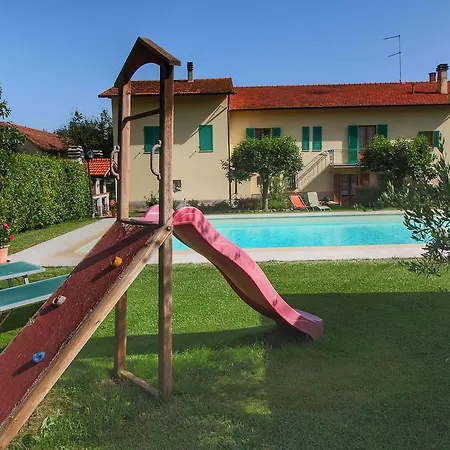 Holiday home Belvilla By Oyo Montecchio